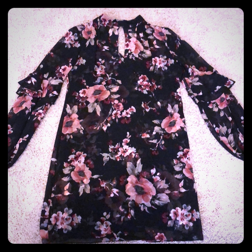 White House Black Market Long Sleeve Shift Dress